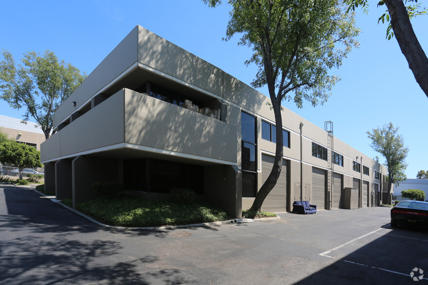 3100 Airway Ave, Costa Mesa, CA for lease - Building Photo - Image 2 of 2