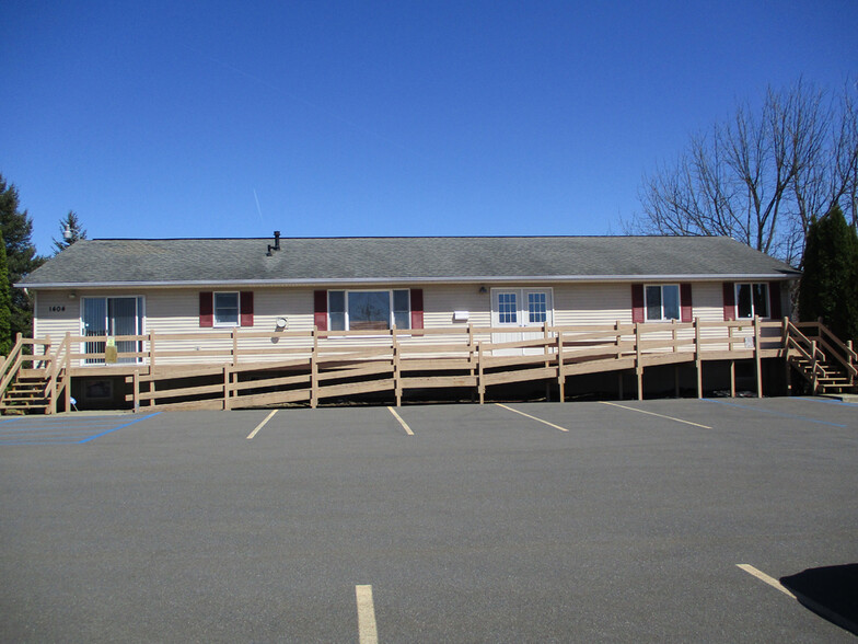 1406A Route 9, Halfmoon, NY for lease - Building Photo - Image 1 of 7