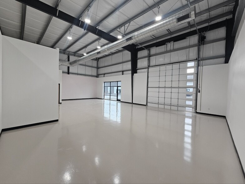 6420 FM 1102, New Braunfels, TX for lease - Building Photo - Image 3 of 34