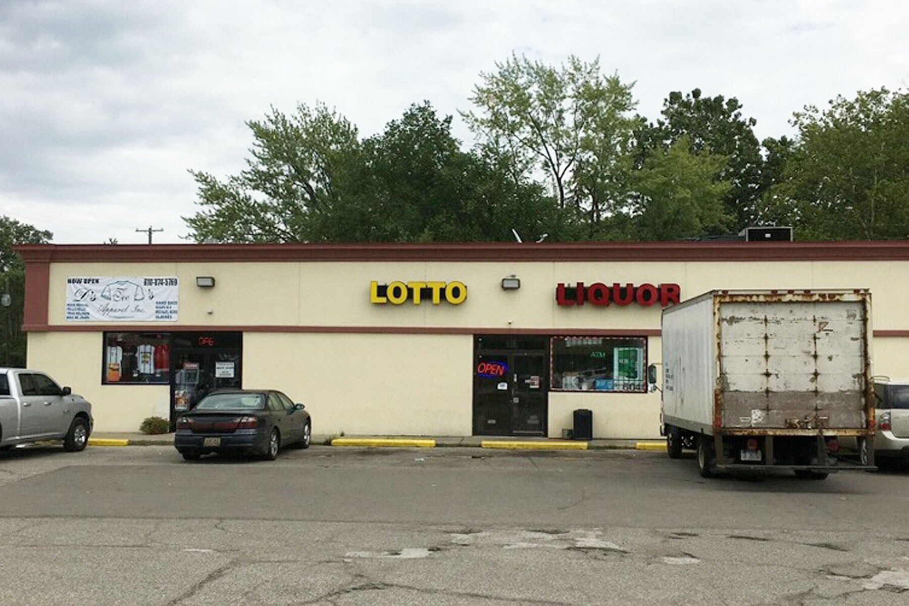 2817 S Dort Hwy, Flint, MI for sale Building Photo- Image 1 of 1