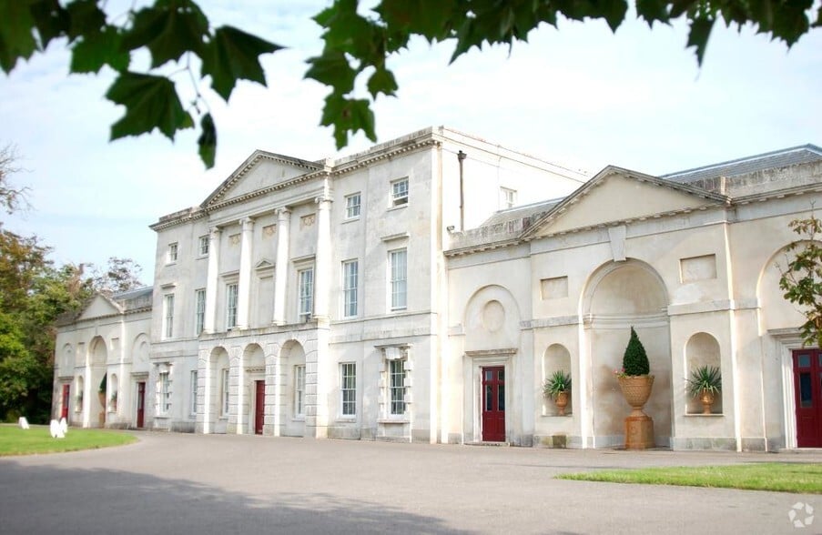 Western Rd, Fareham for lease - Primary Photo - Image 1 of 1