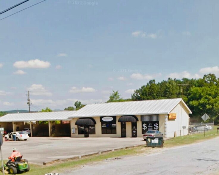 608 Gilbert Ferry Rd SE, Attalla, AL 35954