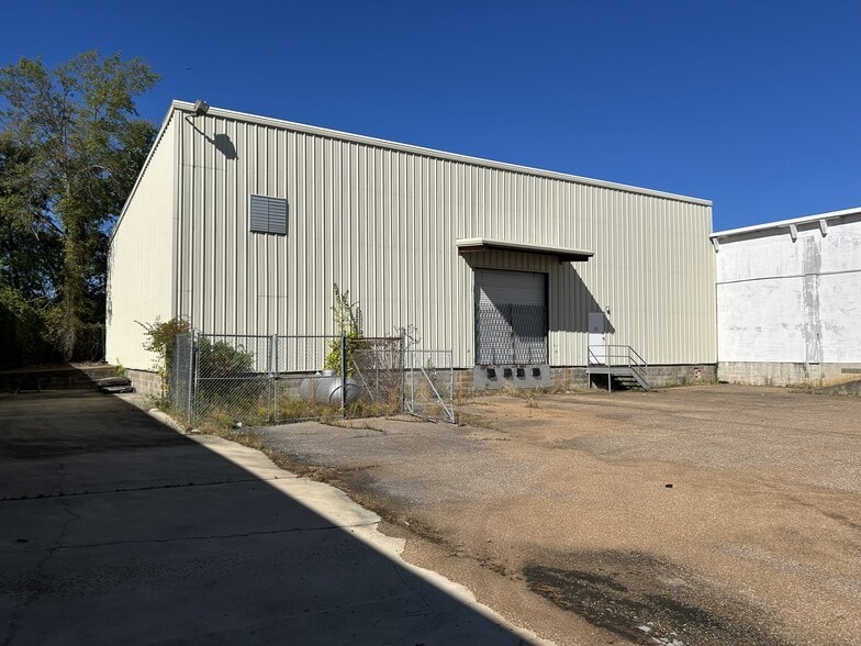 629 GUIDICI St, Jackson, MS for sale - Building Photo - Image 2 of 7