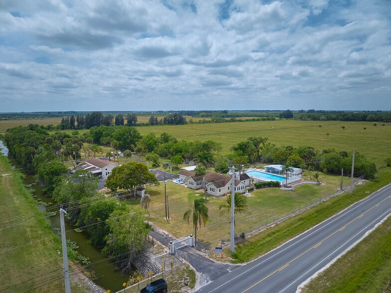 14601 Orange Ave, Fort Pierce, FL for sale - Building Photo - Image 2 of 28