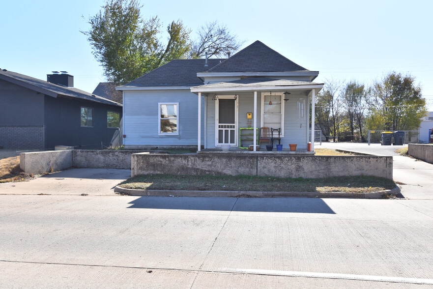 514-518 E A St, Jenks, OK for sale - Building Photo - Image 2 of 5