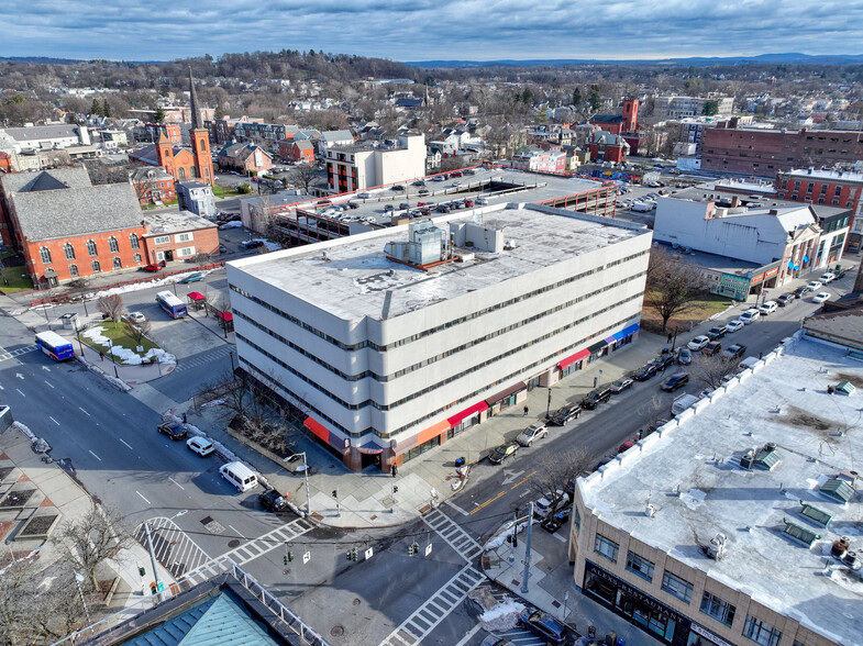 1 Civic Center Plz, Poughkeepsie, NY for lease - Building Photo - Image 1 of 3