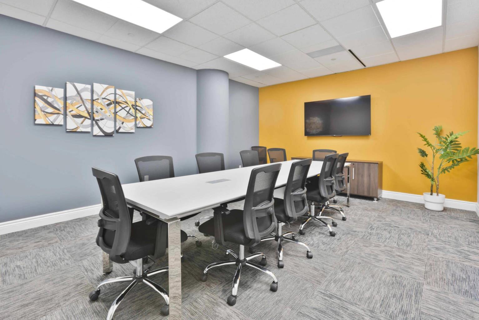5500 N Service Rd, Burlington, ON for lease Interior Photo- Image 1 of 7