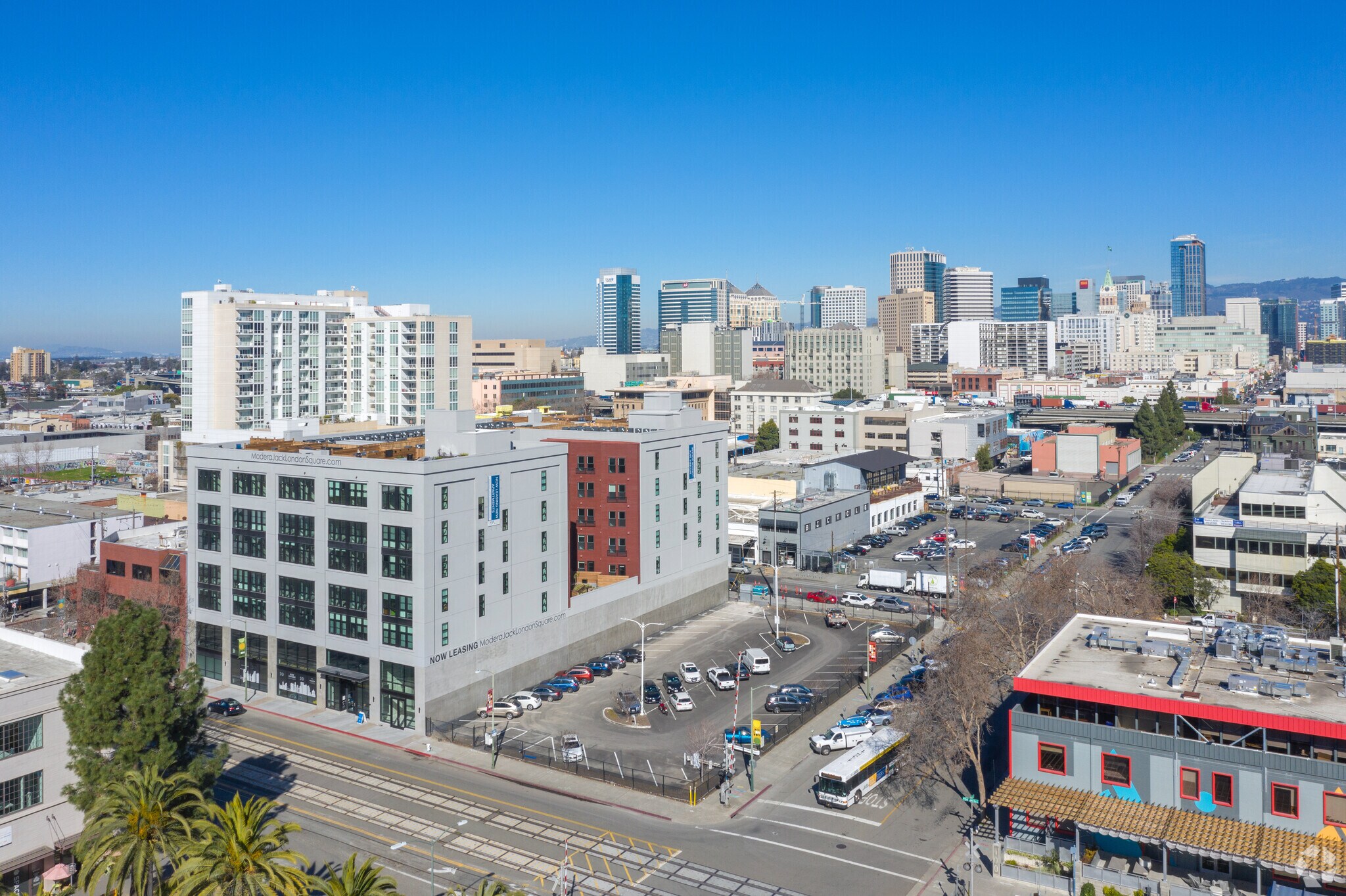 378 Embarcadero W, Oakland, CA 94607 Modera Jack London Square