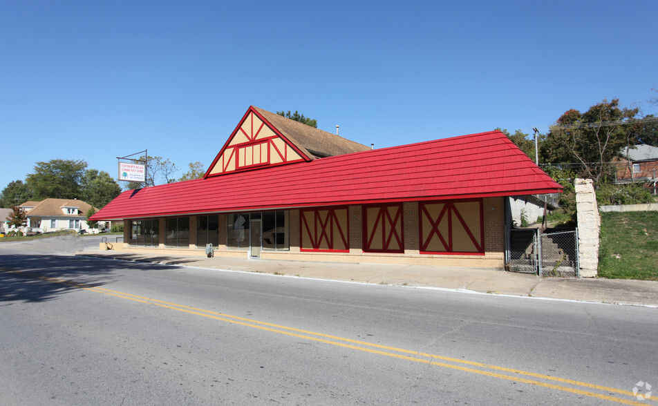 1140 Spruce St, Leavenworth, KS for sale - Building Photo - Image 1 of 1