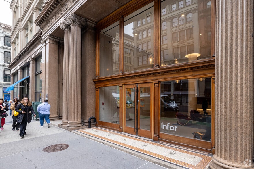 635-641 Avenue of the Americas, New York, NY for lease - Building Photo - Image 2 of 4