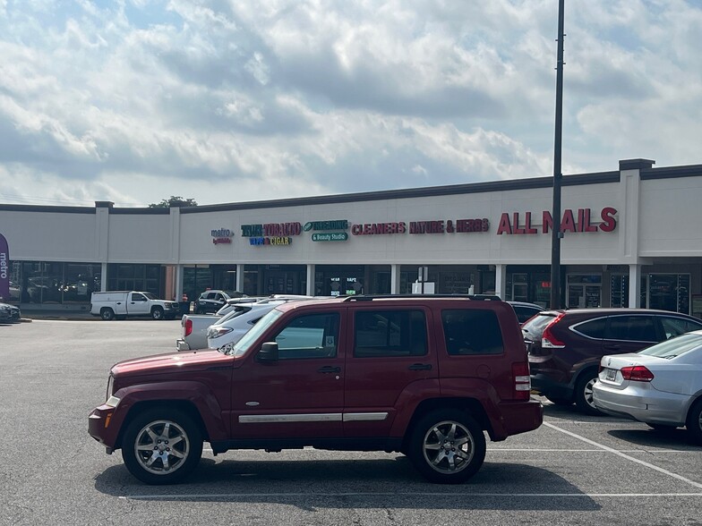 6800 Loch Raven Blvd, Baltimore, MD for lease - Building Photo - Image 3 of 9