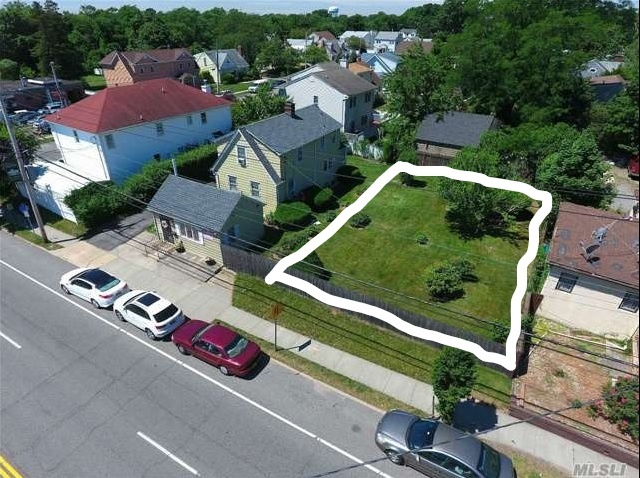 Willis Ave, Albertson, NY 11507 | LoopNet