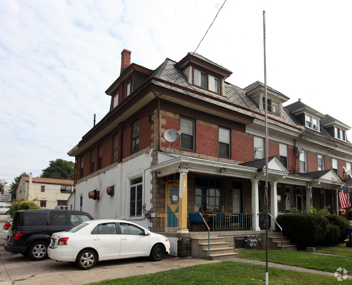 1455 W Main St, Norristown, PA for sale - Primary Photo - Image 1 of 1