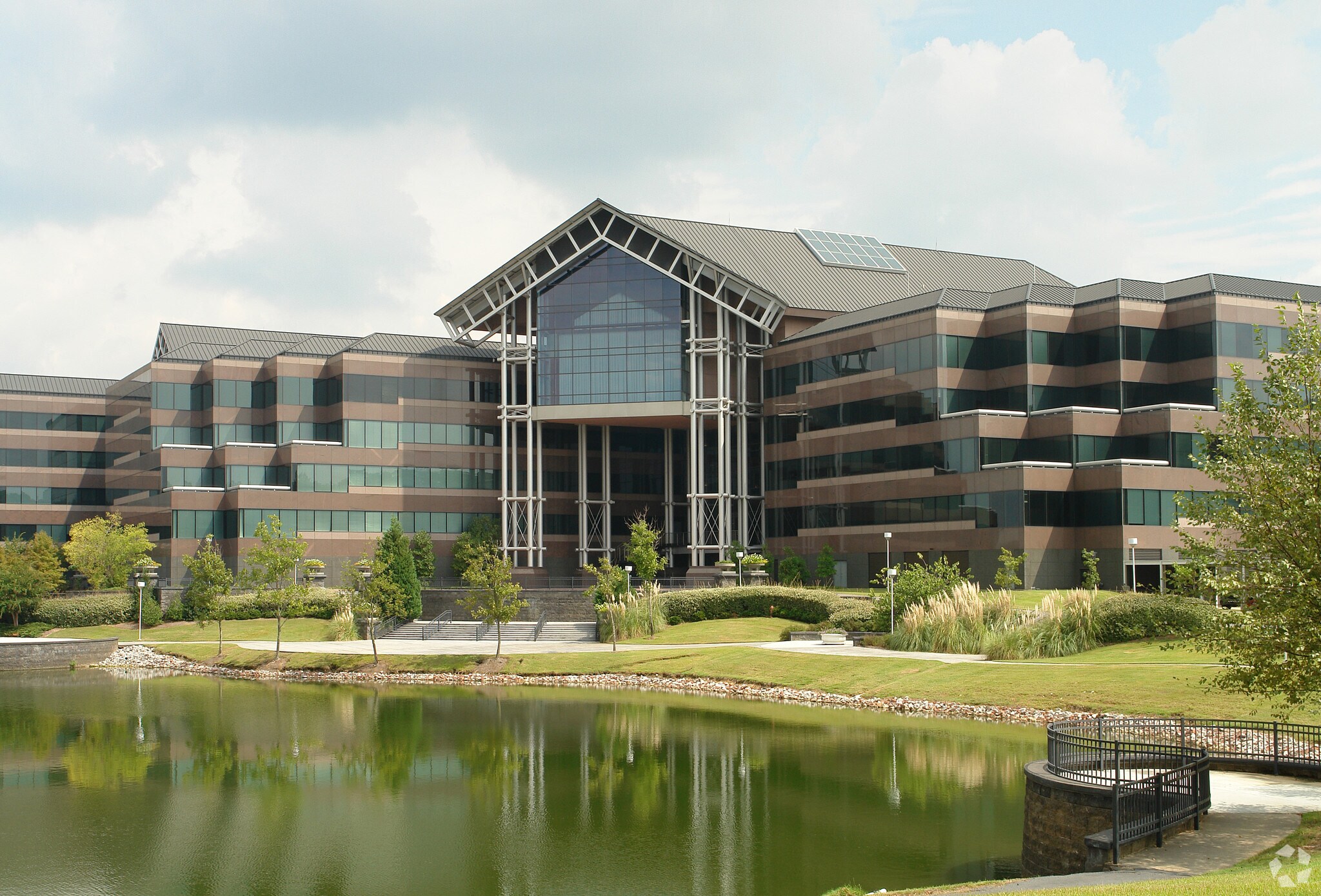 500 Clinton Center Dr, Clinton, MS 39056 South Pointe Business Park