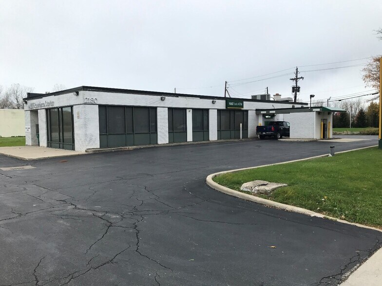 2180 Union Rd, West Seneca, NY 14224