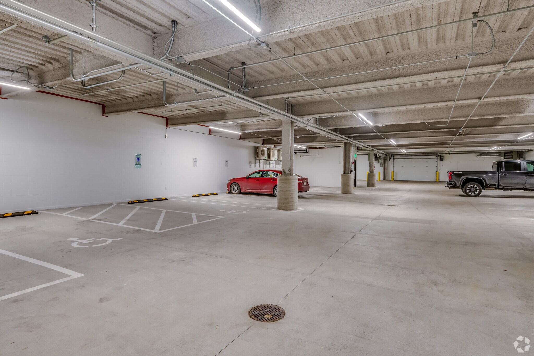 17335 Golf Pkwy, Brookfield, WI 53045 Golf Parkway Corporate Center