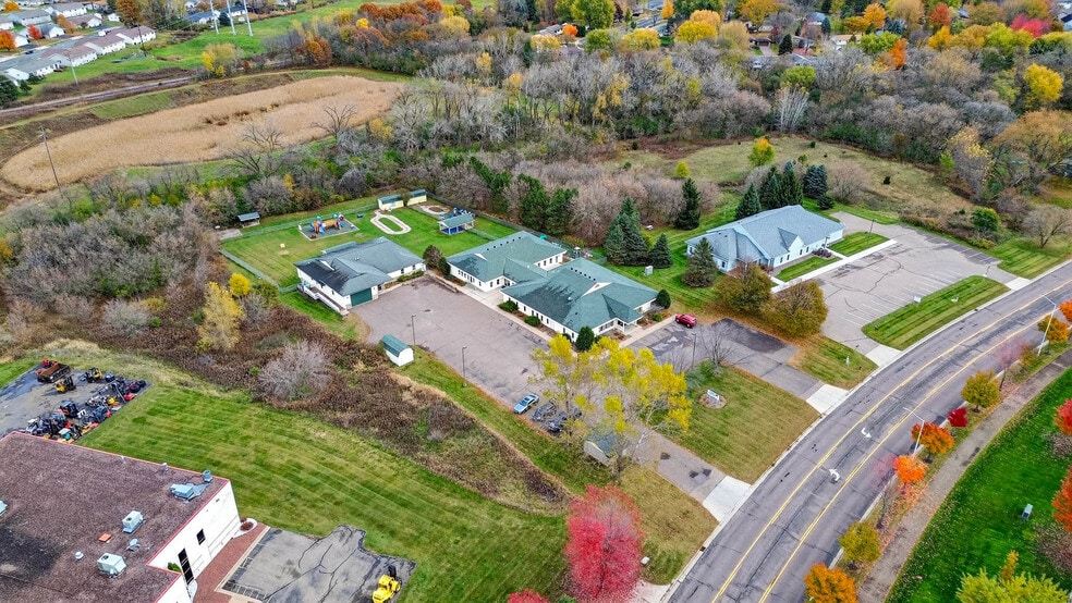 1612 Truax Blvd, Eau Claire, WI for sale - Building Photo - Image 1 of 61