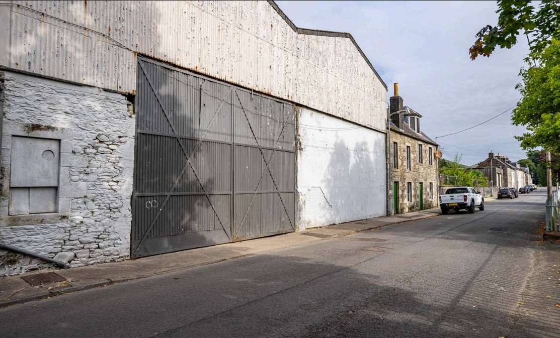 14 Elizabeth St, Langholm for lease Primary Photo- Image 1 of 3