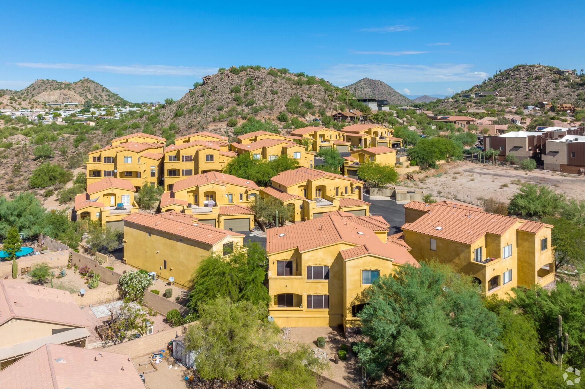 19226 N Cave Creek Rd, Phoenix, AZ 85024 Rare MultiFam Opp 12 Fully