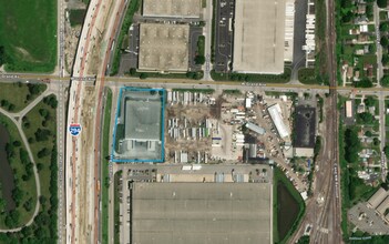 11697 W Grand Ave, Northlake, IL - AERIAL  map view