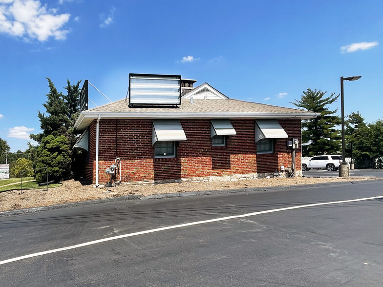 5404 S Lindbergh Blvd, Saint Louis, MO for lease - Building Photo - Image 1 of 11