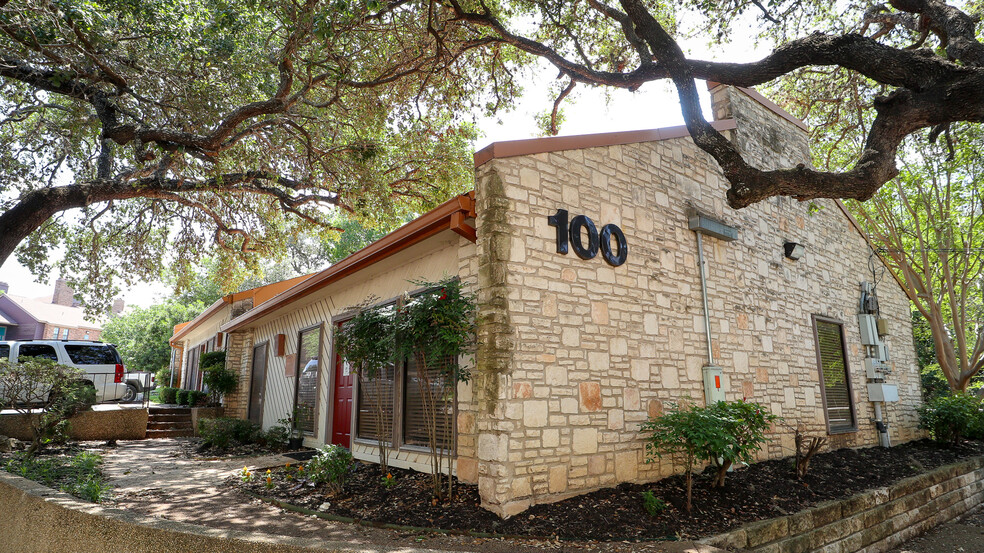 4115 Medical Dr Portfolio portfolio of 5 properties for sale on LoopNet.com - Building Photo - Image 2 of 37