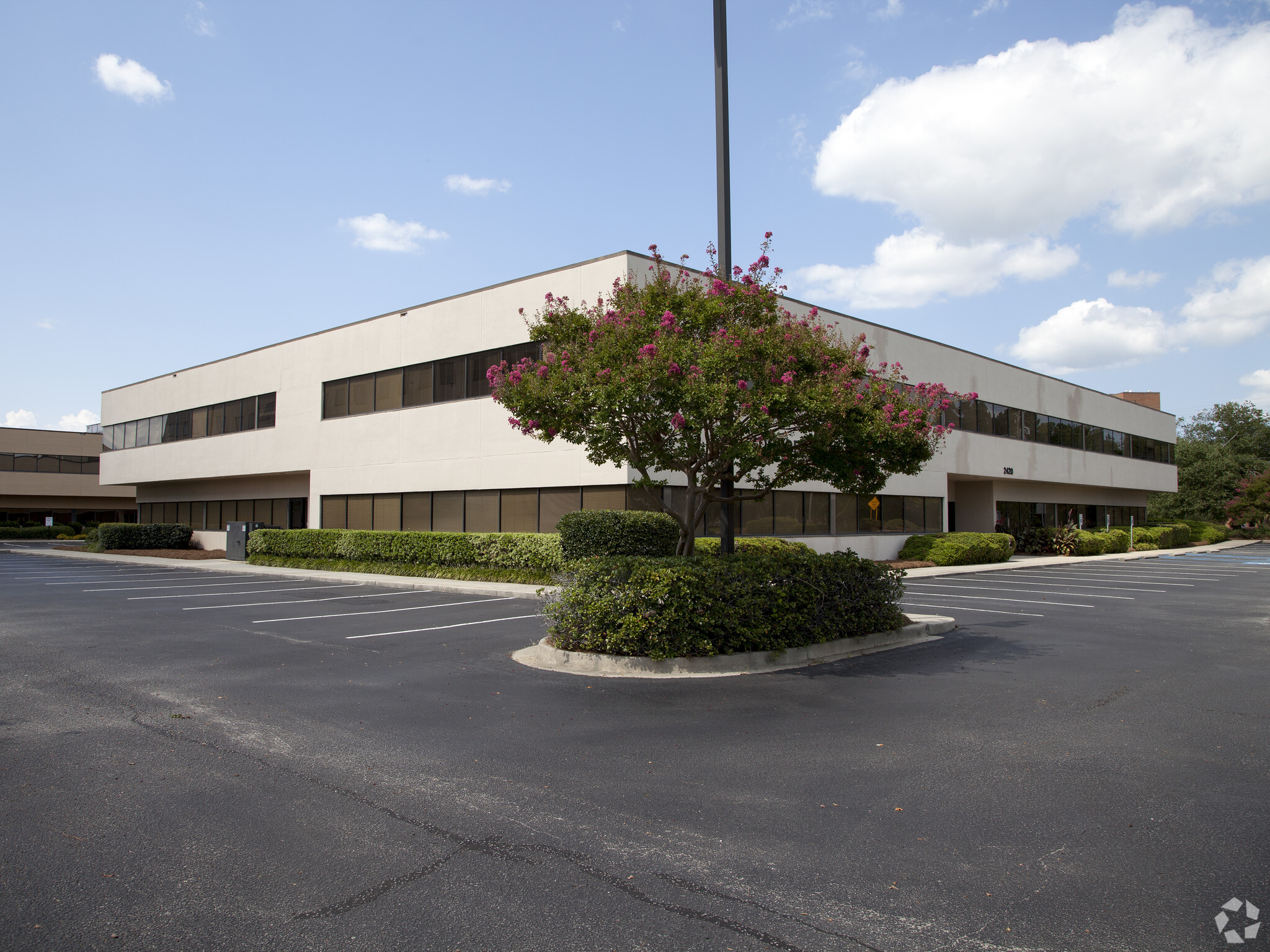 2420 Mall Dr, North Charleston, SC for sale Building Photo- Image 1 of 1