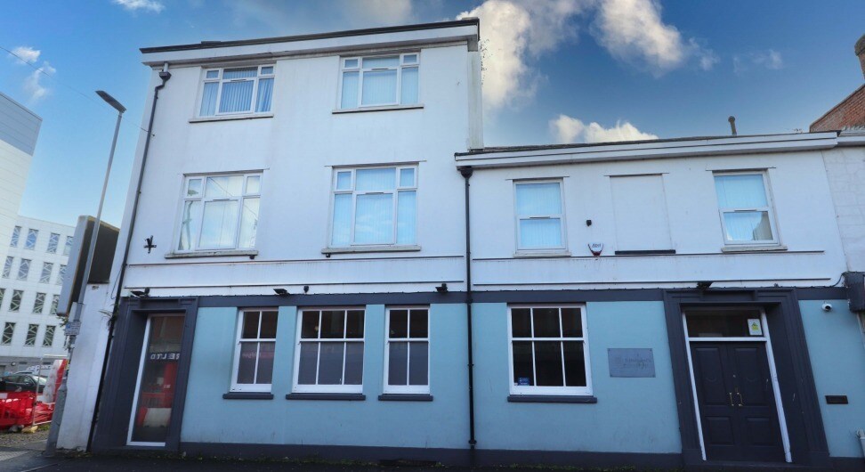 46-48 Eastover, Bridgwater for sale Primary Photo- Image 1 of 1