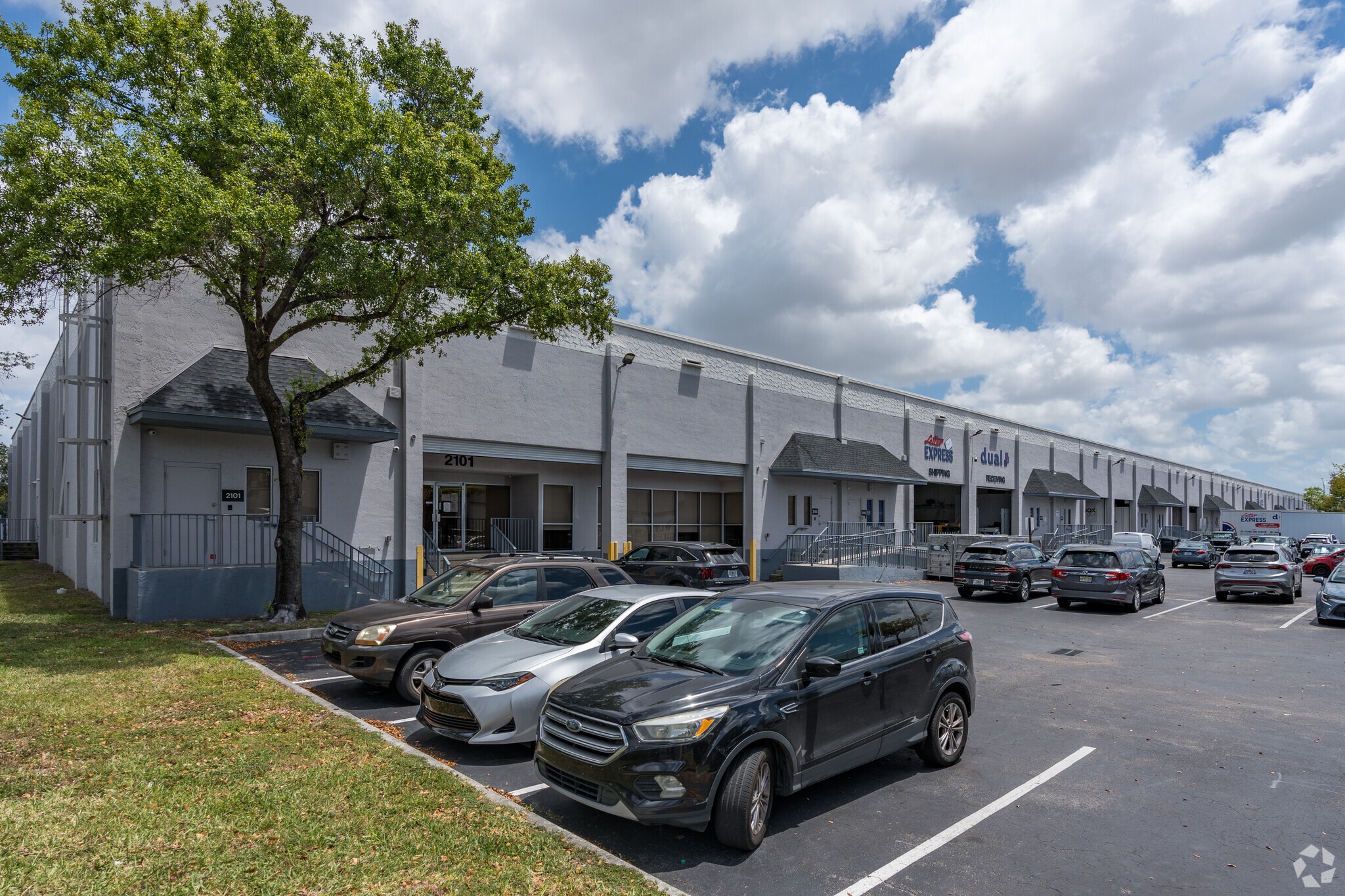 2101-2163 NW 79th Ave, Doral, FL for lease Primary Photo- Image 1 of 19