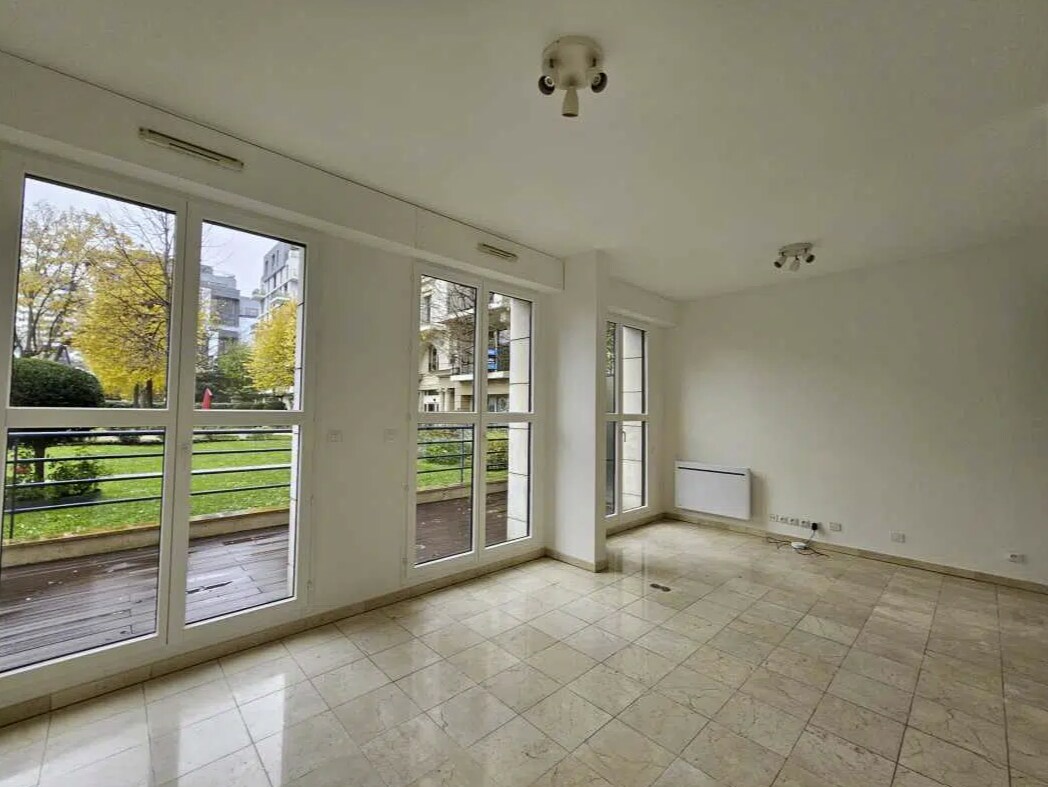 24-30 Rue Du Général Leclerc, Issy-les-Moulineaux for lease Building Photo- Image 1 of 11