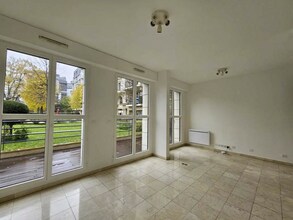24-30 Rue Du Général Leclerc, Issy-les-Moulineaux for lease Building Photo- Image 1 of 11