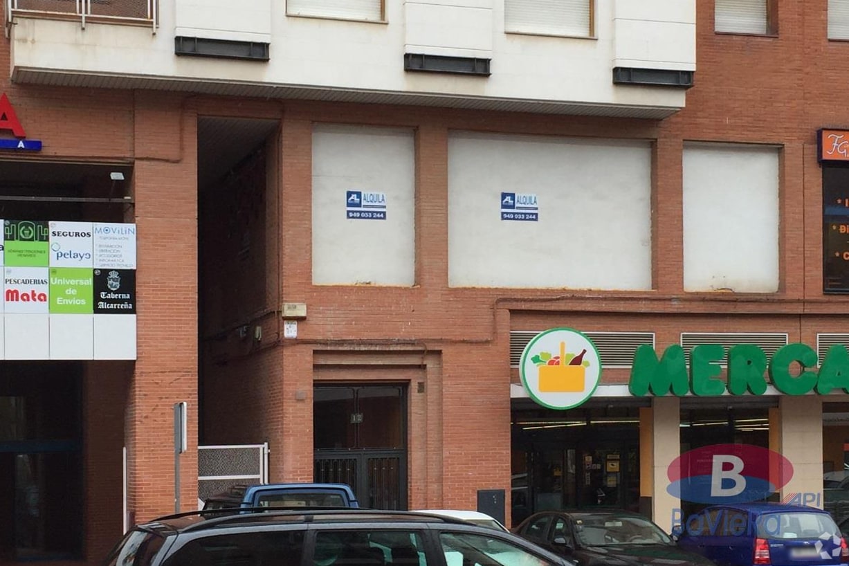 Avenida Barcelona, 12, Guadalajara, Guadalajara for lease Interior Photo- Image 1 of 4