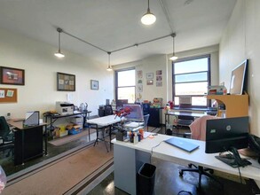 275 4th St E, Saint Paul, MN for lease Interior Photo- Image 1 of 5