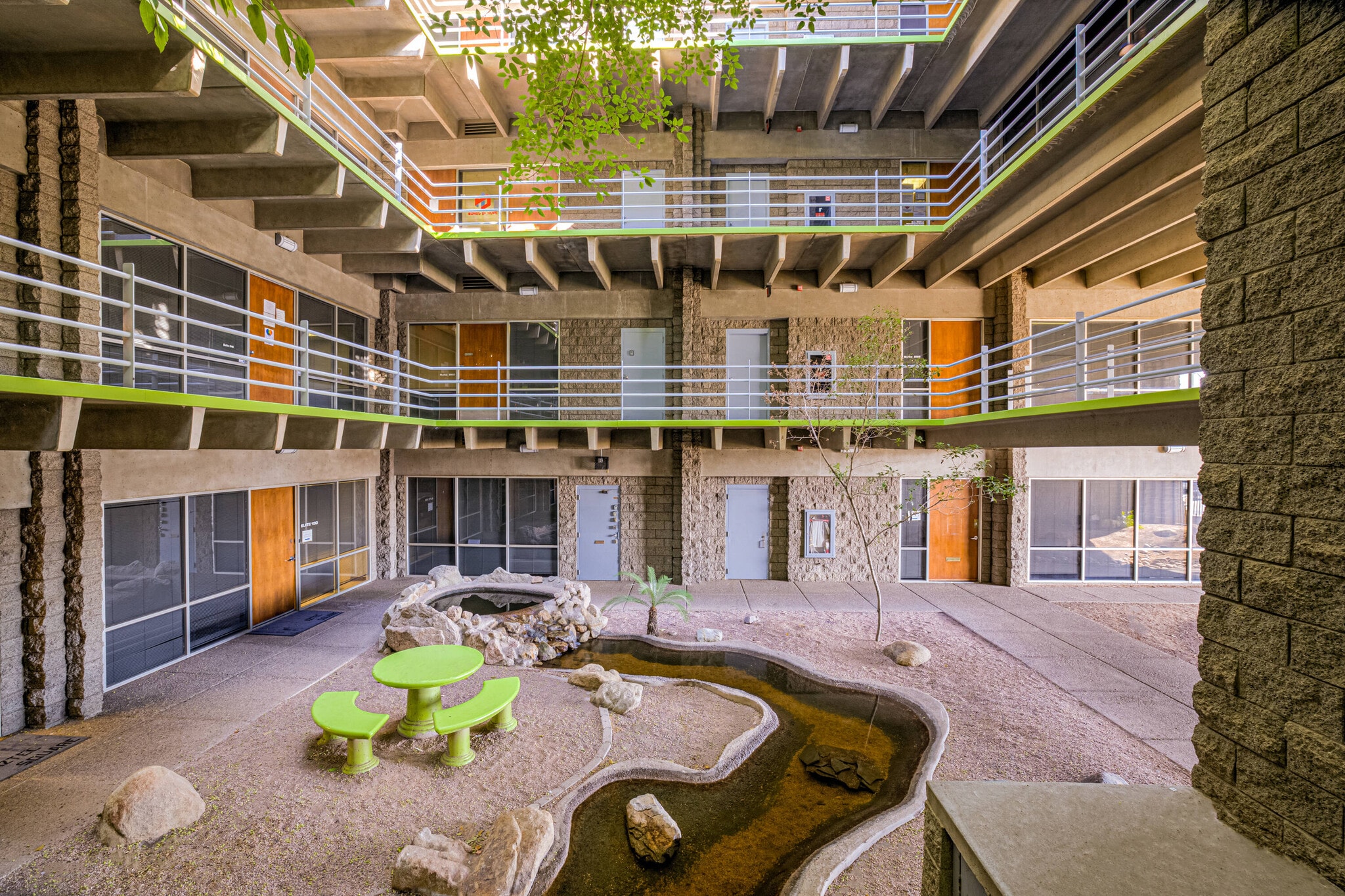 1616 E Indian School Rd, Phoenix, AZ for lease Building Photo- Image 1 of 8