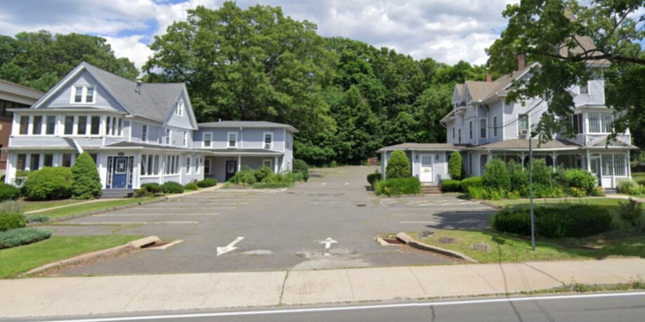 227 Main St, Southington, CT for sale Primary Photo- Image 1 of 1