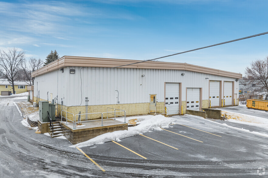 1814 15th St NW, Rochester, MN for sale - Building Photo - Image 3 of 52