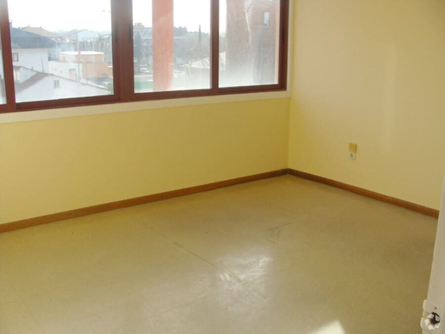 Office in Collado Villalba, MAD for lease Interior Photo- Image 1 of 4