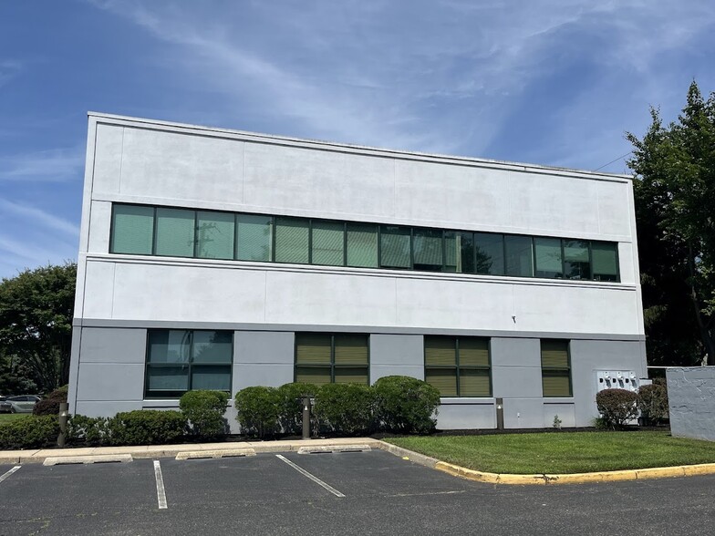 160 White Rd, Little Silver, NJ for lease - Building Photo - Image 2 of 6