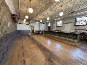 1001 N California Ave, Chicago, IL for lease Interior Photo- Image 1 of 3