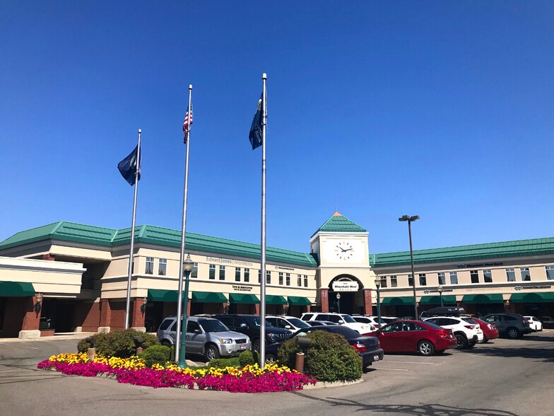 101 W Ironwood Dr, Coeur d'Alene, ID for lease - Building Photo - Image 1 of 6