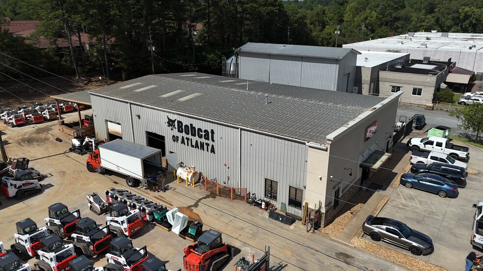 2006 Delk Industrial Blvd SE, Marietta, GA for lease - Building Photo - Image 3 of 4