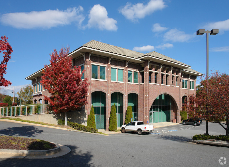 178 S Main St, Alpharetta, GA for lease - Building Photo - Image 1 of 8