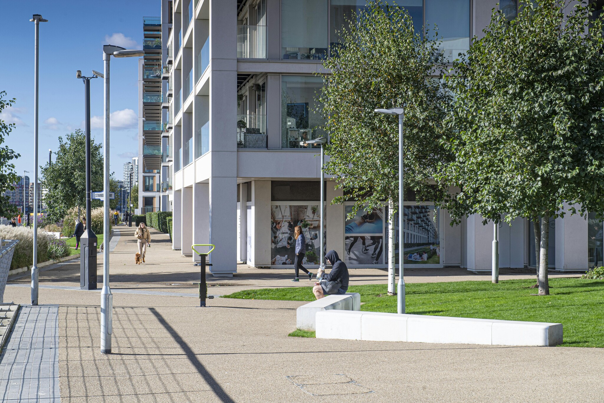 1 Royal Wharf Walk, London for sale Primary Photo- Image 1 of 1
