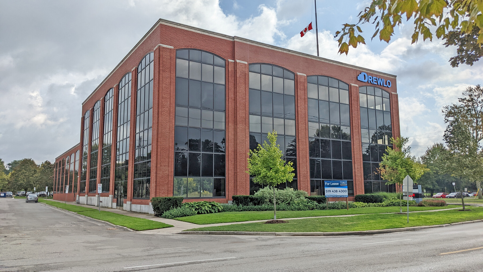 680 Waterloo St, London, ON for sale Building Photo- Image 1 of 1