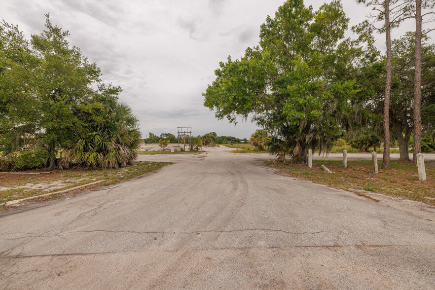 3701 S Sanford Ave, Sanford, FL for lease - Building Photo - Image 3 of 5