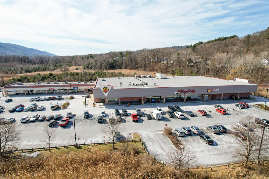 100-112 Shoprite Blvd, Ellenville, NY for sale - Building Photo - Image 1 of 1