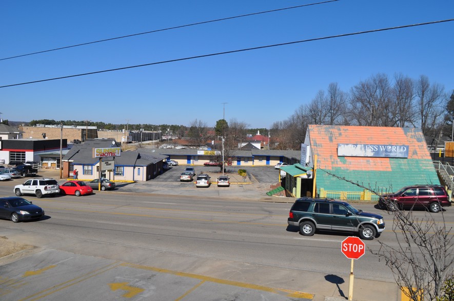 1515 W Kingshighway, Paragould, AR for sale - Primary Photo - Image 1 of 1