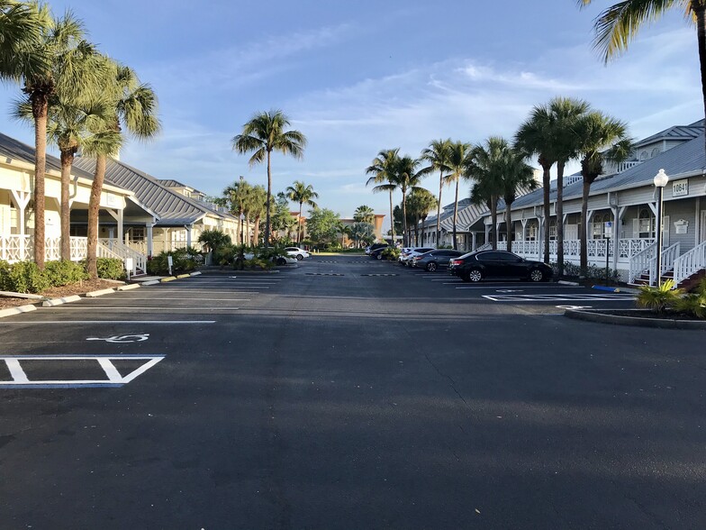 10621 Airport Pulling Rd, Naples, FL 34109 | LoopNet