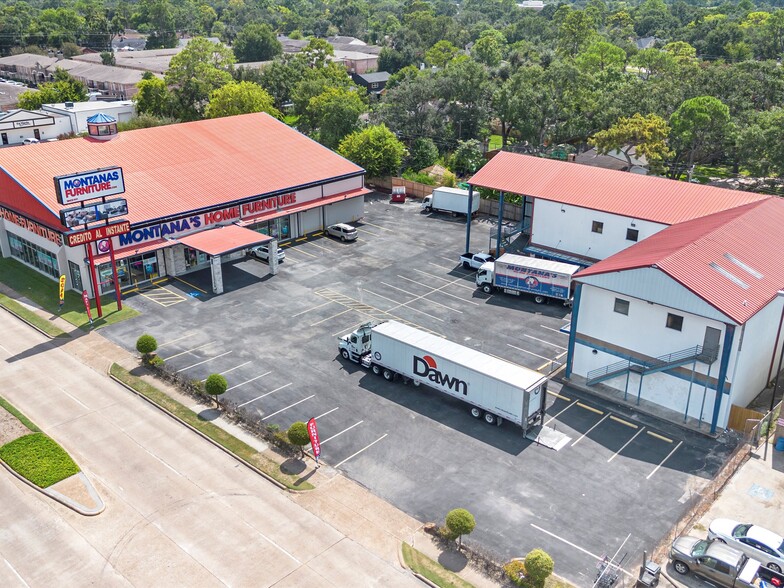 Montana's Home Furniture portfolio of 2 properties for sale on LoopNet.com - Building Photo - Image 3 of 14