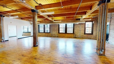 954 W Washington Blvd, Chicago, IL for lease Building Photo- Image 2 of 16